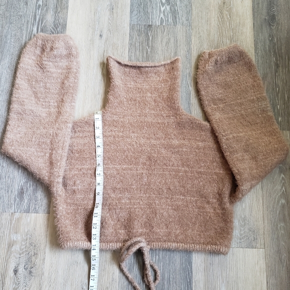 SUPER CUTE SWEATER - Picture 5 of 11